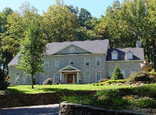 3051 Morehouse Hwy, Fairfield, CT 04937