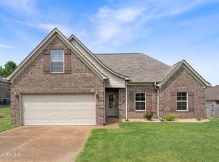 402 Robin Cv, Senatobia, MS 38668