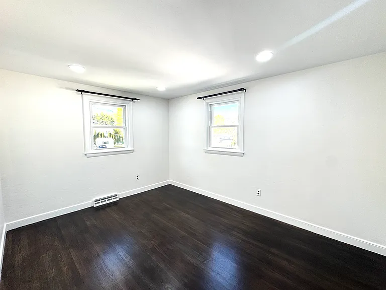 66 Harrison Ave — Photo 11