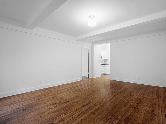 3rd image of 253 W 72nd St APT 216