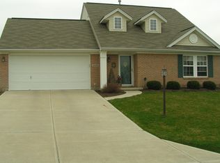 10100 S Cliff Swallow Ct, Miamisburg, OH