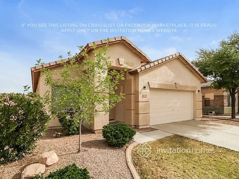 12420 W Woodland Ave — Photo 2