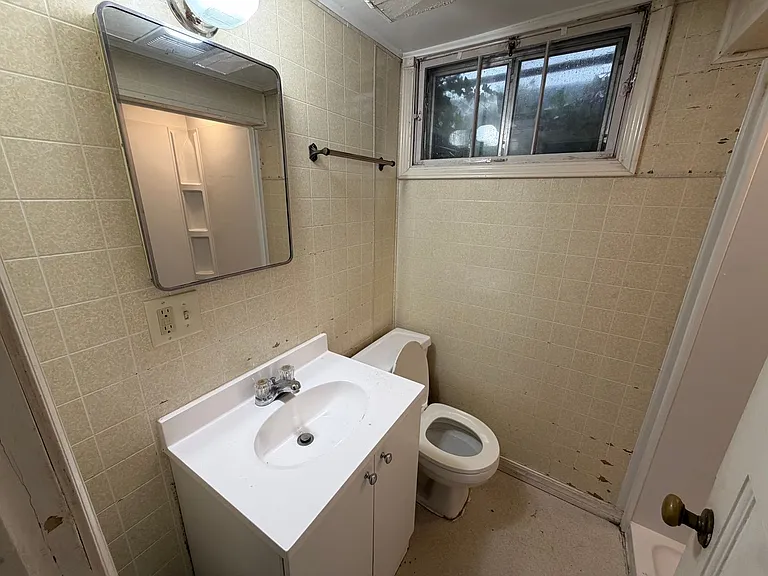 724 Ratone St — Photo 19