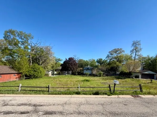 26178 W Reed St, Ingleside, IL 60041