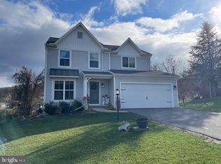 225 Cornfield Cir, Lewistown, PA 17044