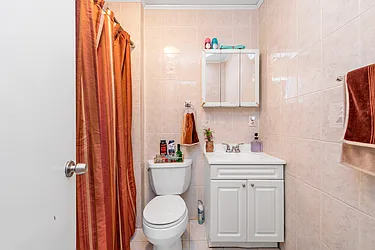 Rented by Remax 1st Choice