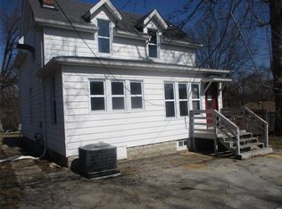 9452 Breckenridge Rd, Saint Louis, MO 63114