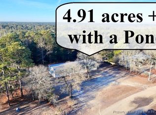 196 Autumn Dr, Vass, NC 28394