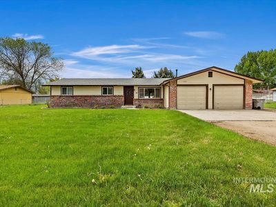 2925 E Greenhurst Rd, Nampa, ID, 83686