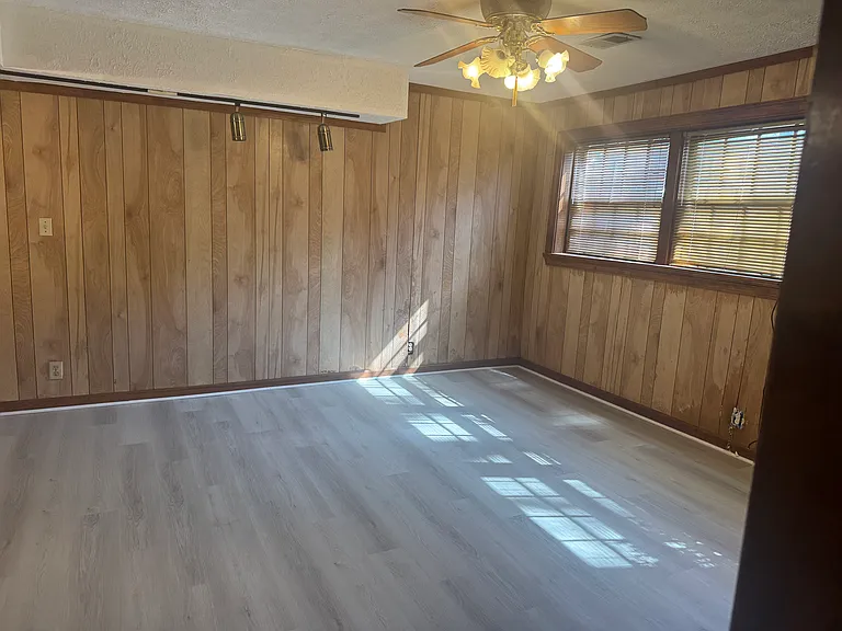 4215 Newcomb Rd — Photo 36