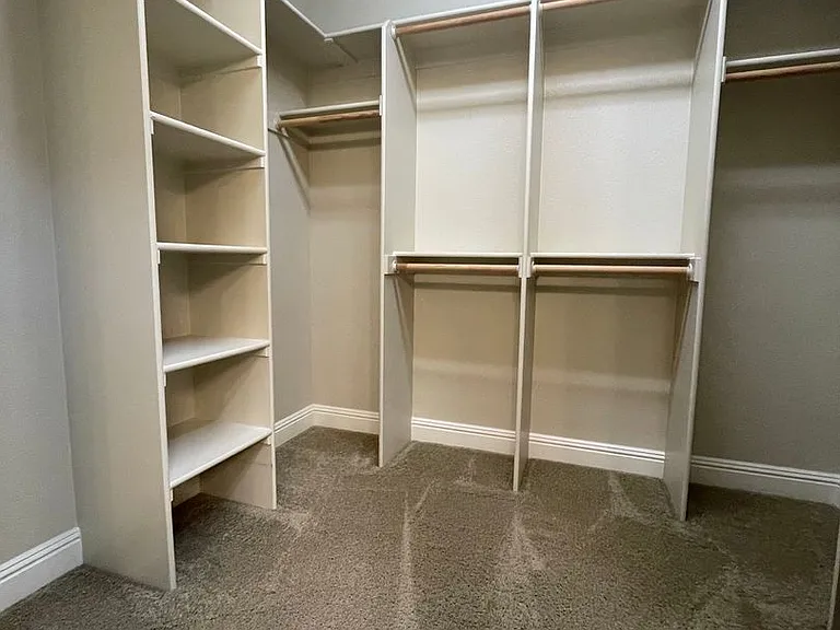 333 Wagon Wheel Dr — Photo 13