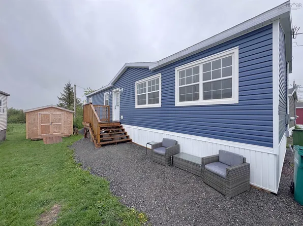 48 Road 5842, Riverton, NS B0K 1S0