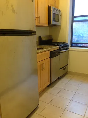 Rented by Beekman Street Realty | media 45