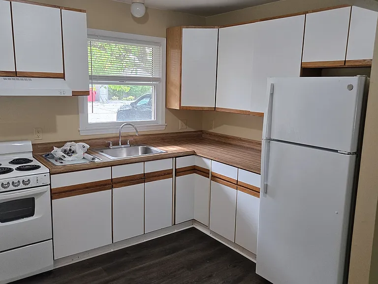15535 E Eleven Mile Rd #6 — Photo 3
