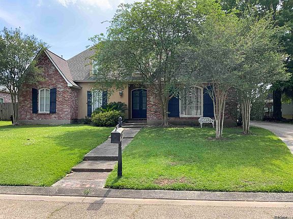 3rd image of 16306 Winding Ridge Ave