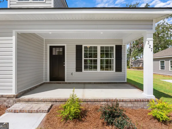 227 E Main St, Statesboro, GA 30458