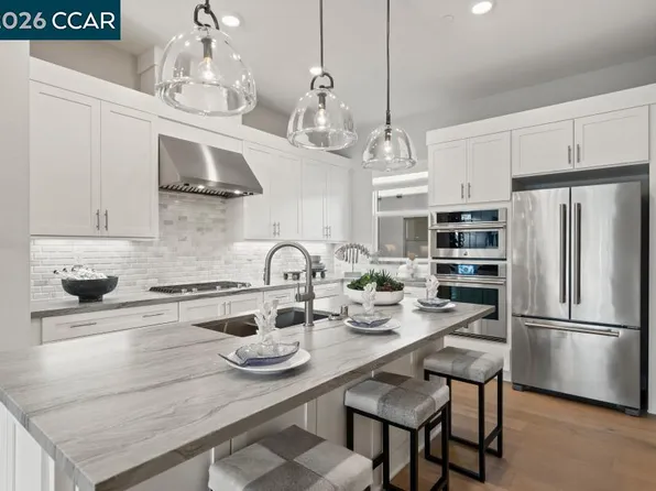 1106 Althea Ter #3, Sunnyvale, CA 94086