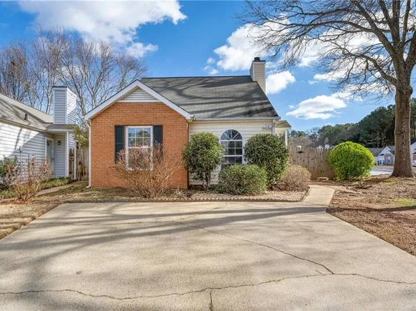2025 Brittania Cir, Woodstock, GA 30188