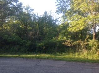 3738 Deerwood Dr, Long Grove, IL 60047