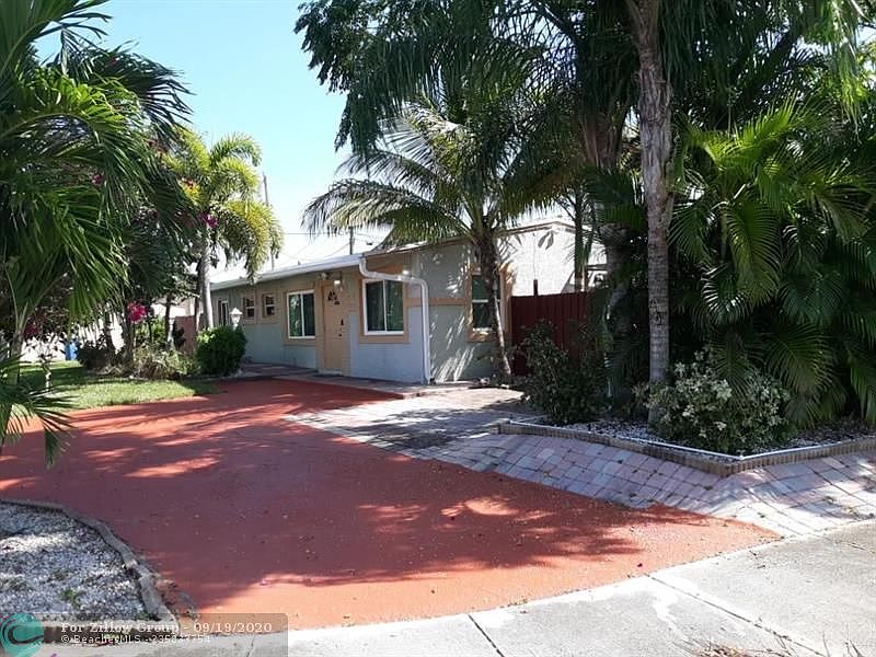 1st image of 420 NE 59th St