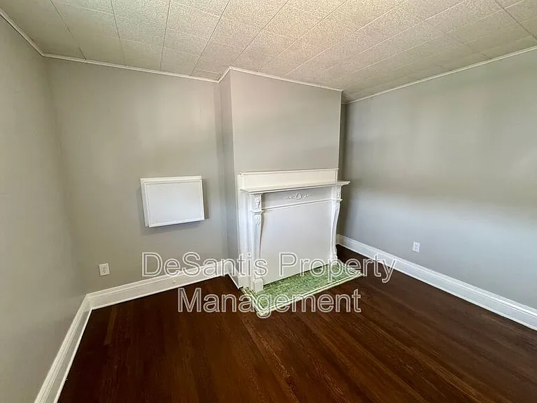 227 5th Ave #2 — Photo 37
