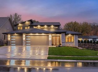 Crestwood Ter, Eden Prairie, MN 55347