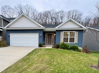 1631 Ridgefield Bluff Ct, Eureka, MO 63025