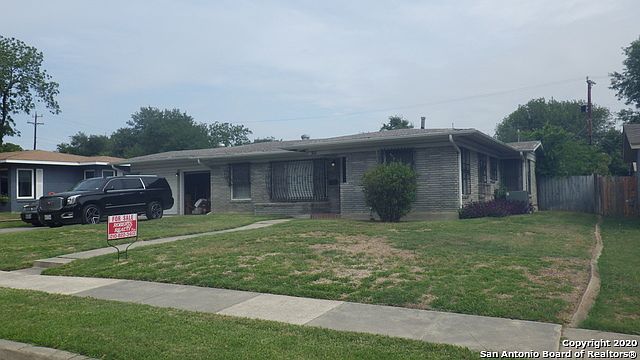 1st image of 311 Teakwood Ln