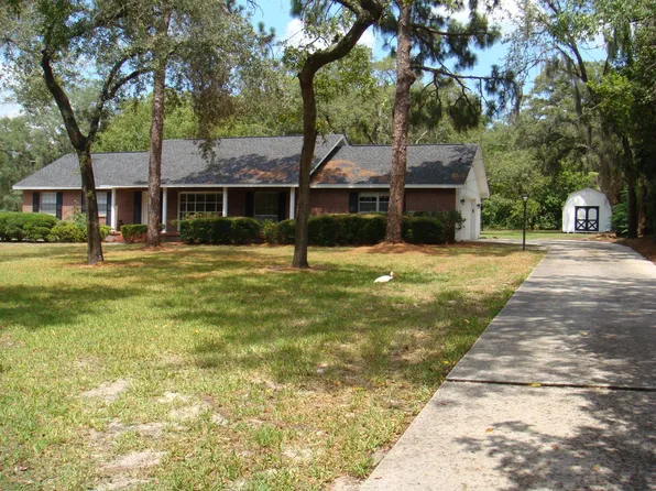 13105 N 52nd St, Temple Terrace, FL 33617