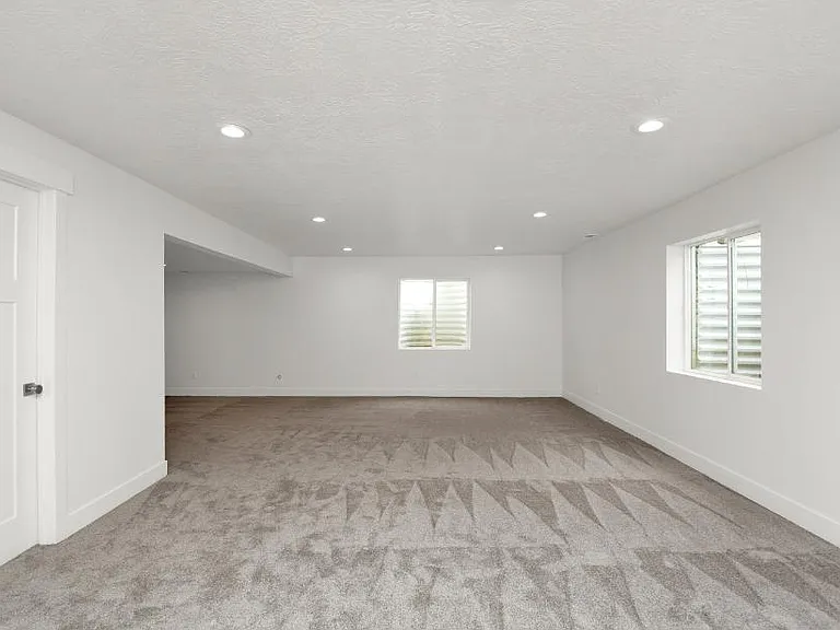 1511 E Lakeview Dr — Photo 19
