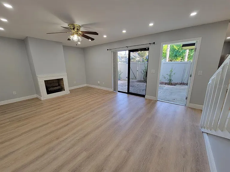 4093 Shannon Brown Dr — Photo 38