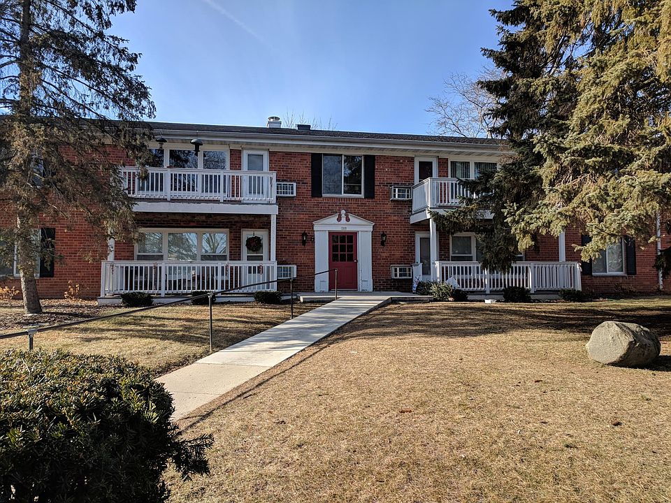 1st image of 109 Linden Ln APT 8