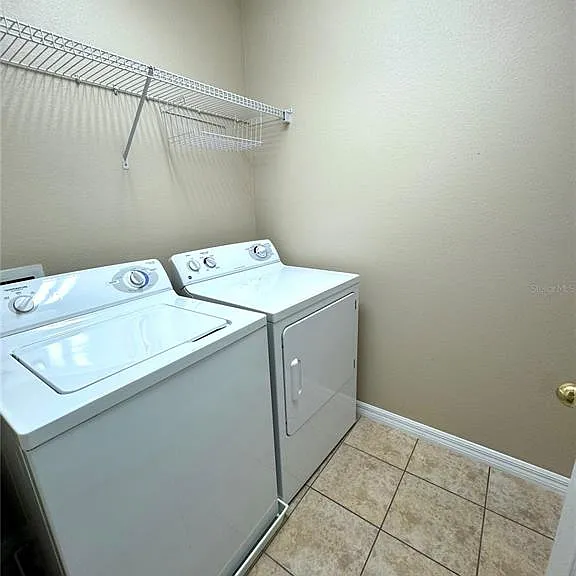 516 Penny Royal Pl — Photo 20