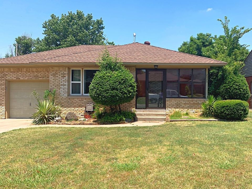 1st image of 2025 Brighton Ave
