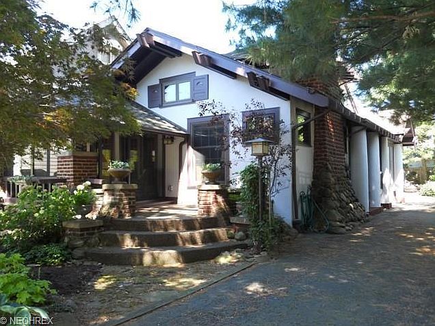 1st image of 1081 Cliffdale Ave
