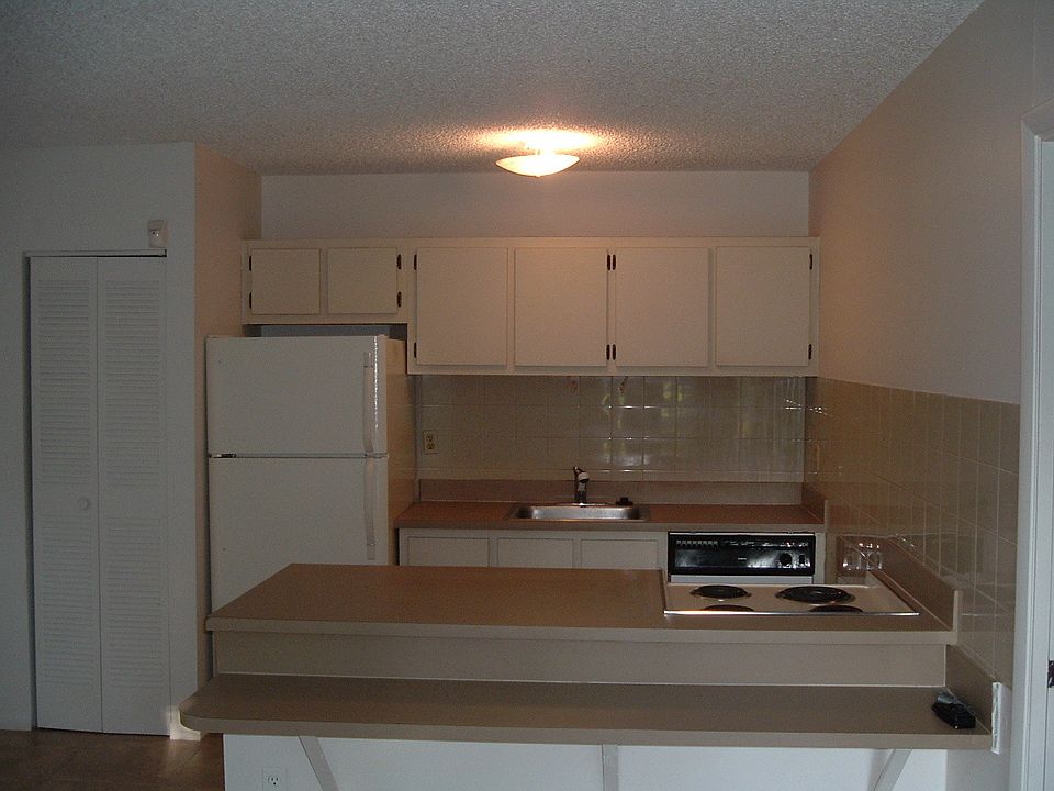 2nd image of 1820 My Place Ln