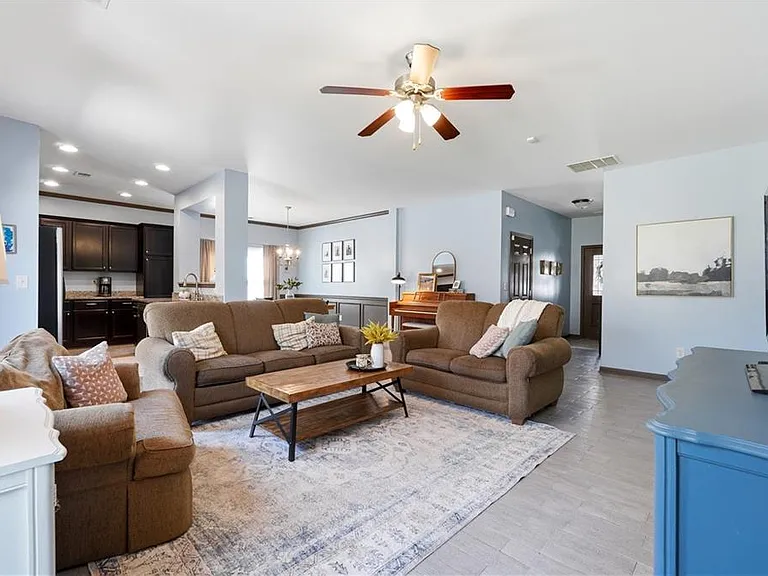 3345 Ivey Ridge Rd — Photo 4