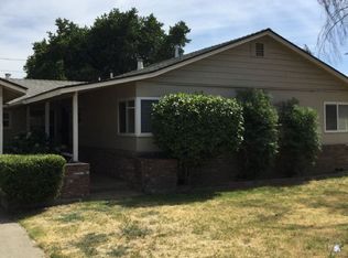 1460 E Hawkeye Ave, Turlock, CA 95380
