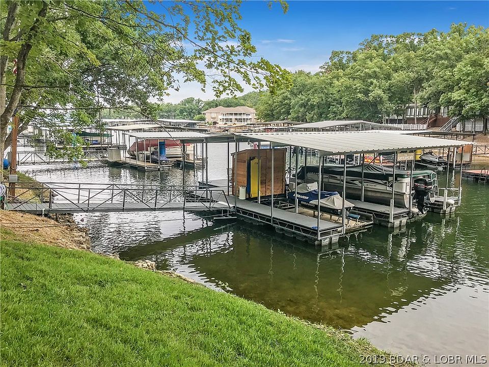 1st image of 209 Wye Dr E