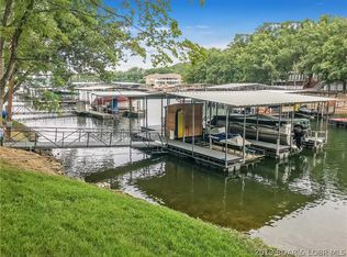 209 Wye Dr E, Lake Ozark, MO 65049
