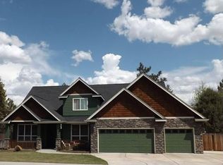 746 SE Briarwood Ct, Bend, OR 97702