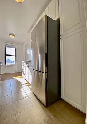 Rented by Corcoran | media 15