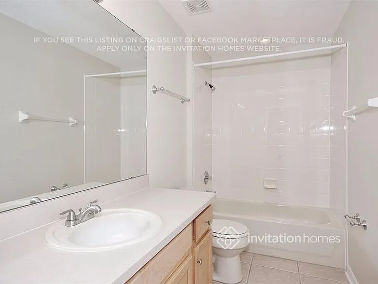 2242 Pelinion St — Photo 16