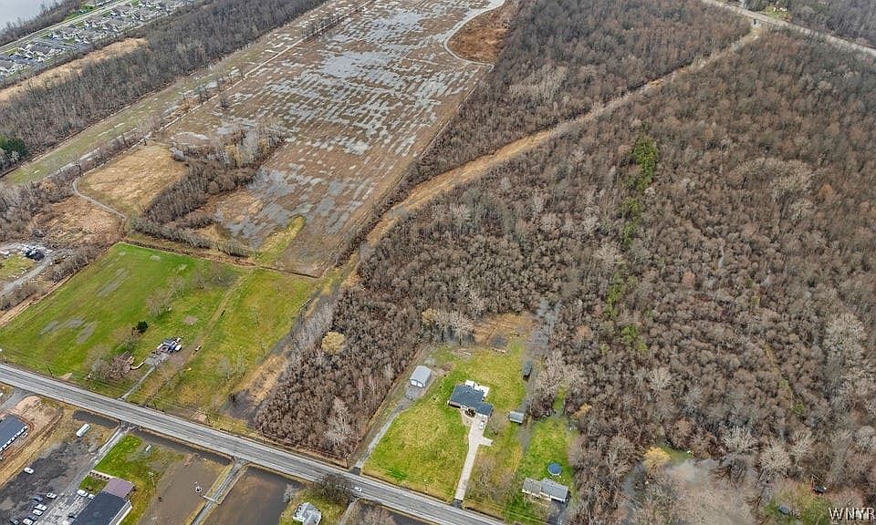 1st image of 10990 Transit Rd