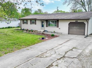 1403 S Meadow Dr, Monticello, IN 47960
