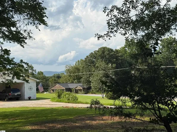 3407 Geer Hwy, Marietta, SC 29661