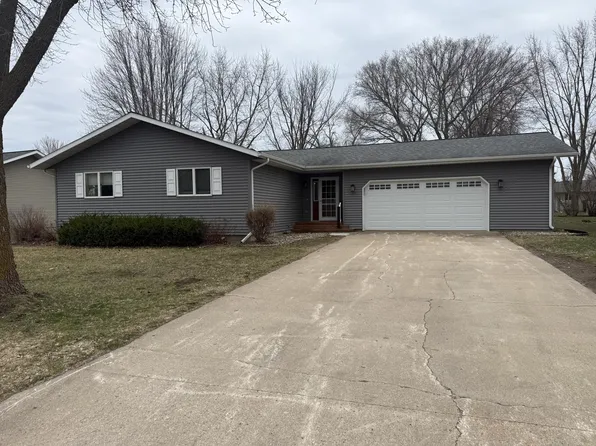 808 E Oak St, Redwood Falls, MN 56283