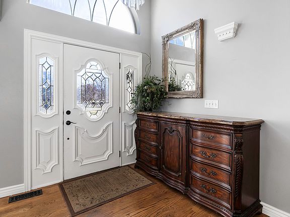 2nd image of 13176 Day Ct