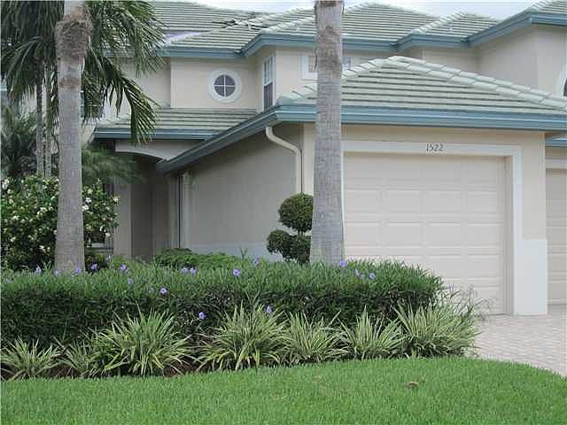1st image of 1522 SE Prestwick Ln