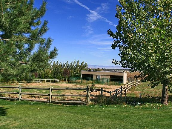 10x40 Barn/Tack Shop